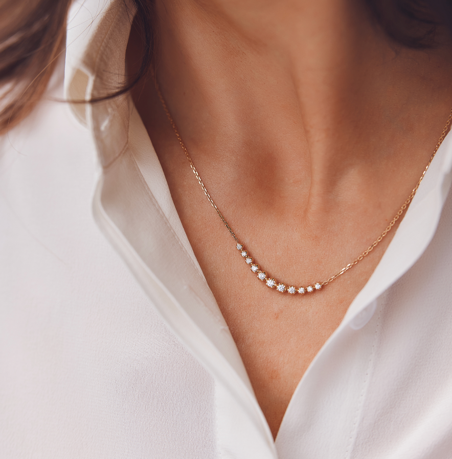 RIVIERA Diamant Arc Halskette