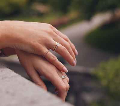 PROMISE OVAL Pavé Verlobungsring