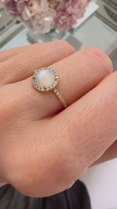 Baby Queen Ring