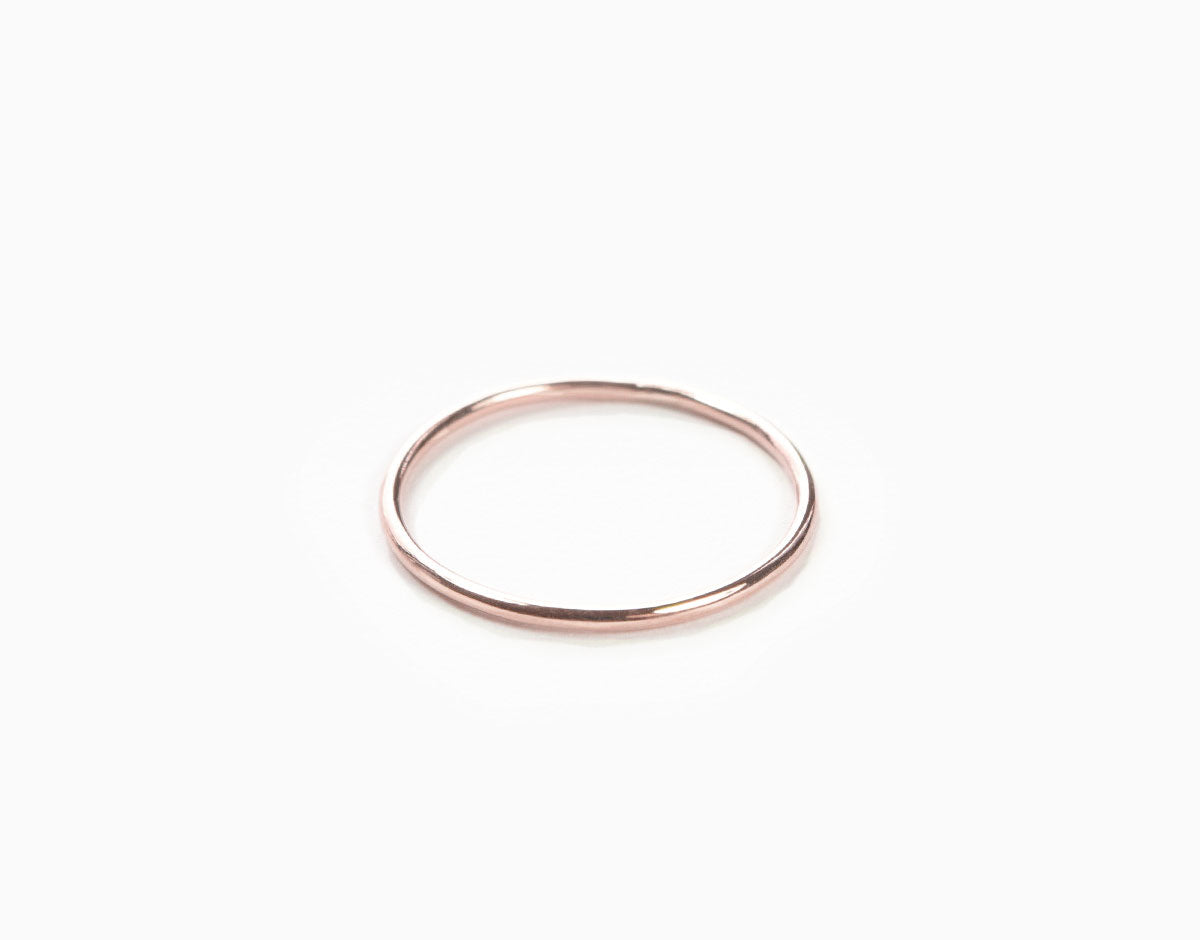 Skinny ring